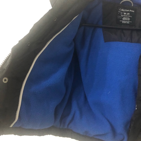 Calvin Klein kids hoodie puffer jacket kids size 4 UNISEX - Picture 6 of 13